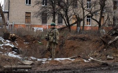 Rusia toma ciudad en Donetsk y asedia Vuhledar