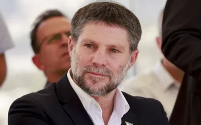 Francia veta a Bezalel Smotrich