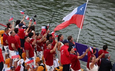 Team Chile deslumbra en el desfile por el Sena en París 2024