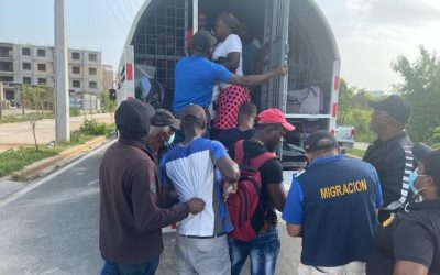 Haití alerta por deportaciones masivas desde República Dominicana