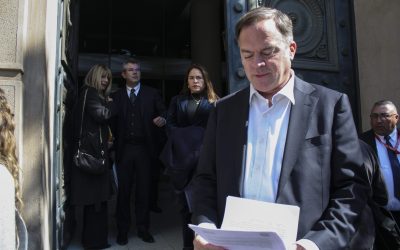 Amarillos y Demócratas se reunieron con el ministerio de Hacienda por la reforma de pensiones - Está Pasando