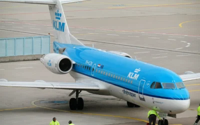 avión emergencia olor