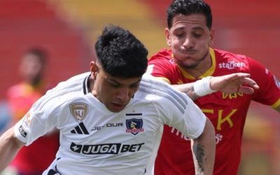 Un tiro libre que mantuvo vivo el sueño Sudamericano de Colo Colo.