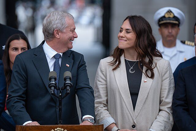 Presidente Kast junto a ministra Duco
Créditp: Ximena Navarro / Gobierno de Chile
Creative Commons Atribución 3.0 cl