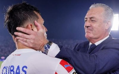 Los albirrojos jugaron un sólido encuentro ante Uruguay