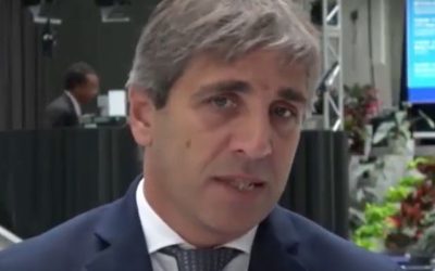 Argentina y el FMI llegan a acuerdo para refinanciar 44.000 millones de dólares
