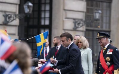 Macron respalda ley de muerte asistida