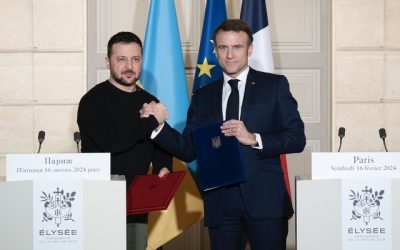 Macron Zelensky