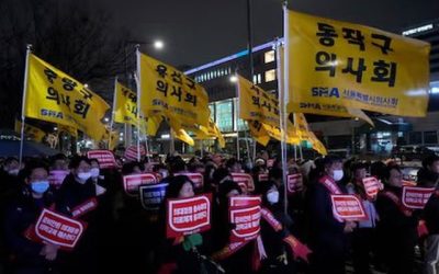 Pese a amenazas médicos de Corea del Sur mantienen huelga