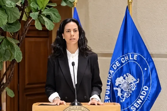 Senadora Núñez