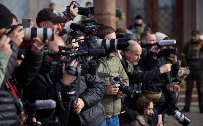 Periodistas-scaled (1)