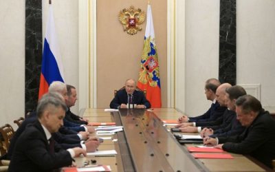 Putin anuncia cambios a doctrina nuclear rusa