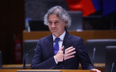 Robert Golob
