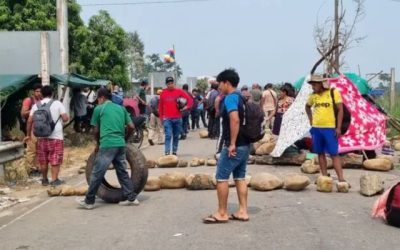 Seguidores de Evo Morales bloquean Cochabamba por posible arresto