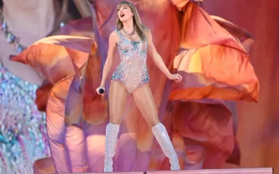 Taylor Swift Casa Blanca