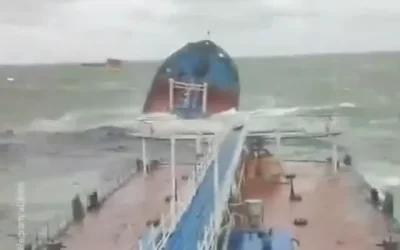 hundimiento de petroleros
