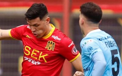 Unión Española e Iquique protagonizan polémico encuentro.