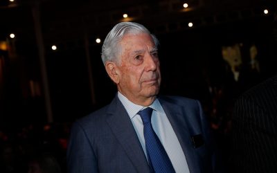 Vargas llosa Agencia UNO