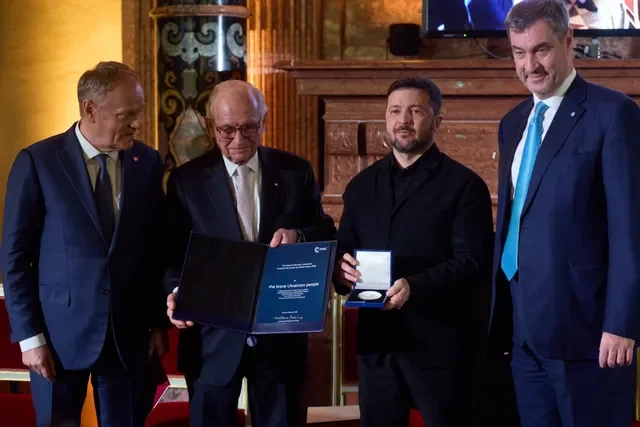 Foto: Zelensky recibió el premio Ewald von Kleist en la Residencia de Múnich.