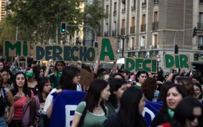 mujeres escucha su corazón
