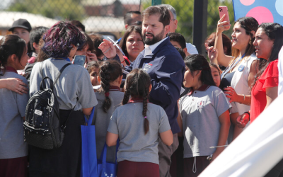 Boric niños y niñas