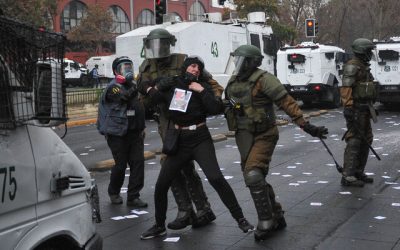 carabineros represión A_UNO_1572890_c0035