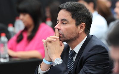 Carter insiste: "Los candidatos tienen que ser electos a través de primarias"