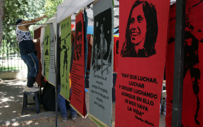 Fiesta abrazos desbordes