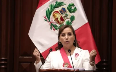 Dina Boluarte cirugía