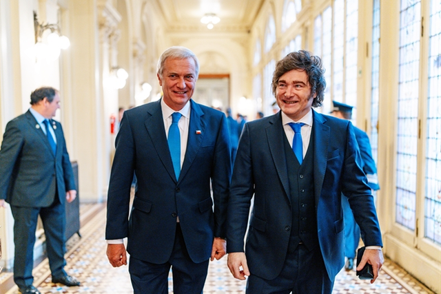 Kusanovic superposición