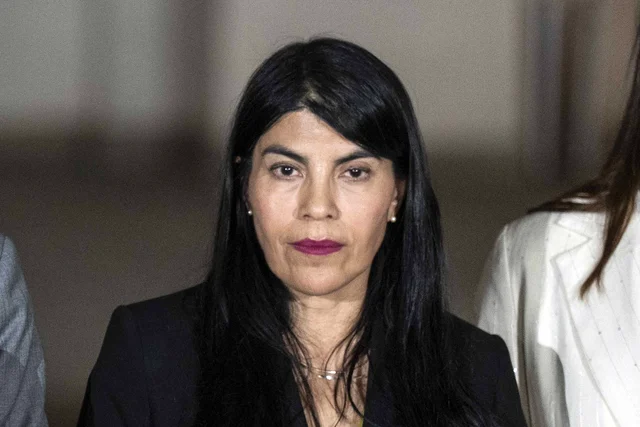 estudiantes ministra