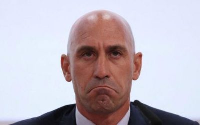 Luis Rubiales tiene restricción contra Jenni Hermoso.