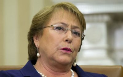 El rechazo a la propuesta constitucional tiene varios efectos significativos, especialmente en el ámbito electoral. Uno de los puntos clave del texto era la prohibición de hacer nuevamente una candidatura presidencial.