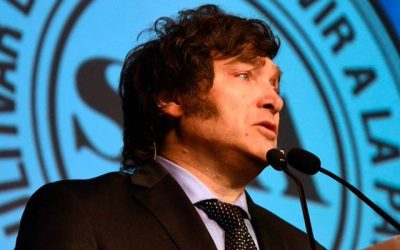 Unos 6 mil ciudadanos chilenos podrían enfrentar la perspectiva de interrumpir sus estudios universitarios sin costo en Argentina si se aprueba la controvertida Ley Ómnibus propuesta por el gobierno de Javier Milei.