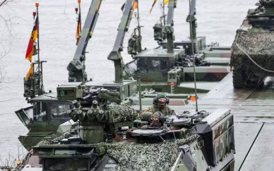 Jefe de las FFAA alemanas pide despliegue total frente a la amenaza del Kremlin.